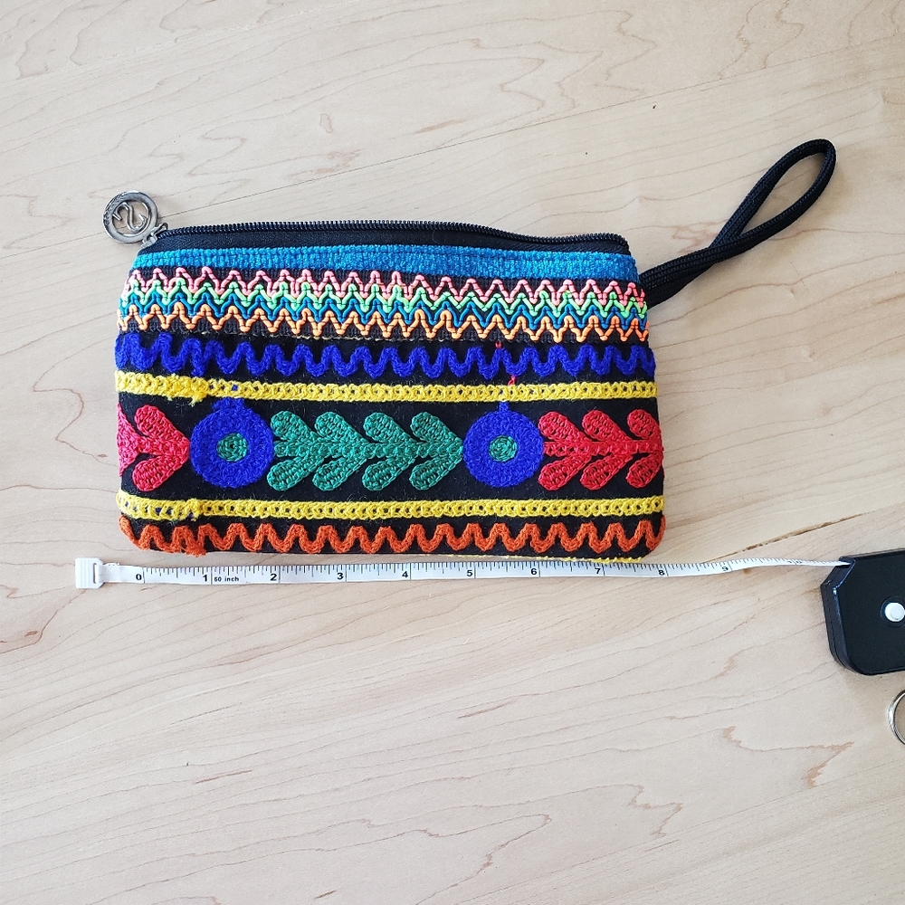 Beautiful Wristlet - Picture 3 of 4
